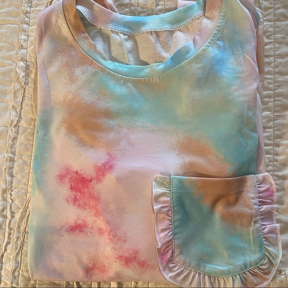 Ruffle Sleeve Top - NWOT - L - Picture 13 of 13